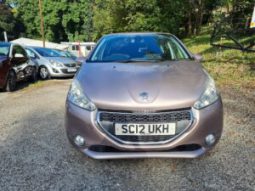 
										Used 2012 Peugeot 208 full									