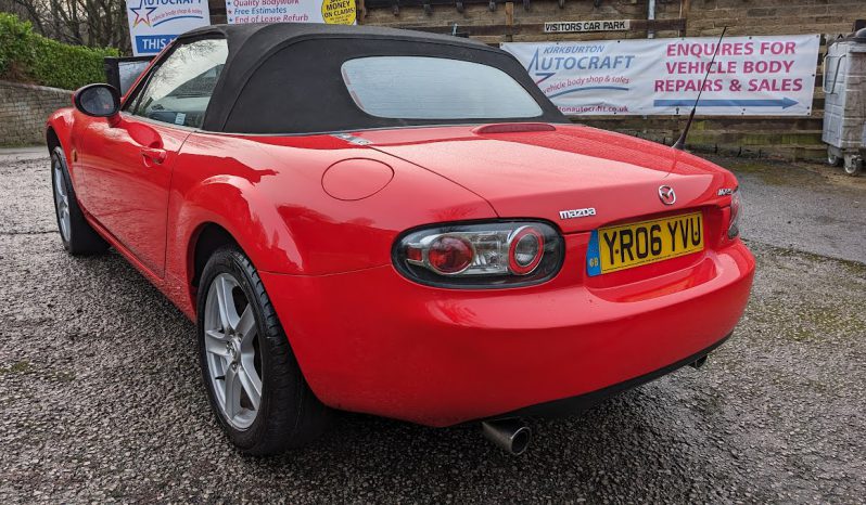 
								Used 2006 Mazda MX5 full									