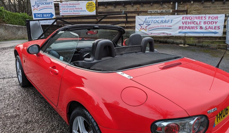 
								Used 2006 Mazda MX5 full									