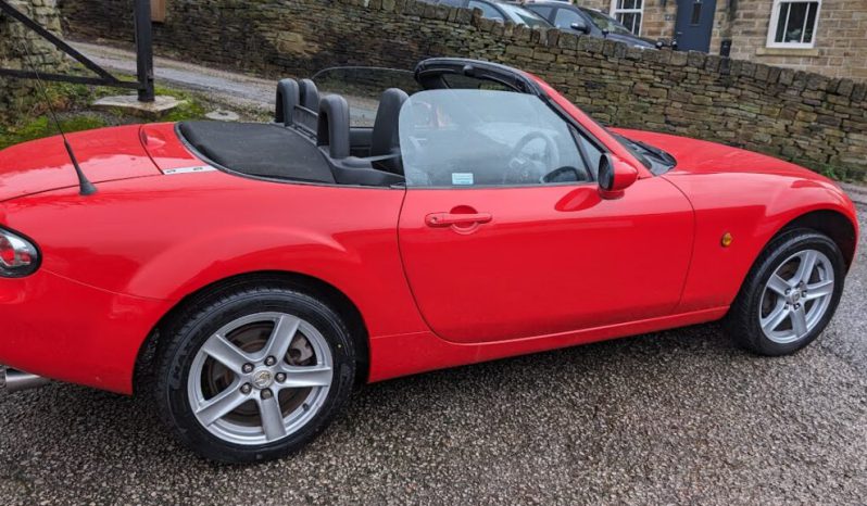 
								Used 2006 Mazda MX5 full									