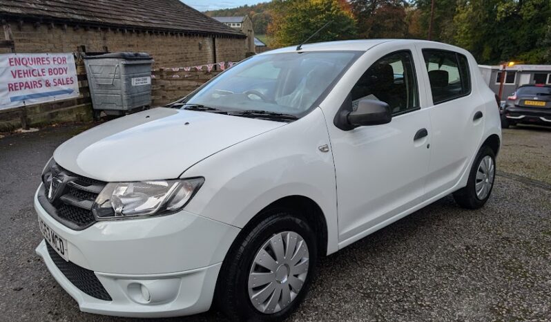 
								Used 2014 Dacia Sandero full									