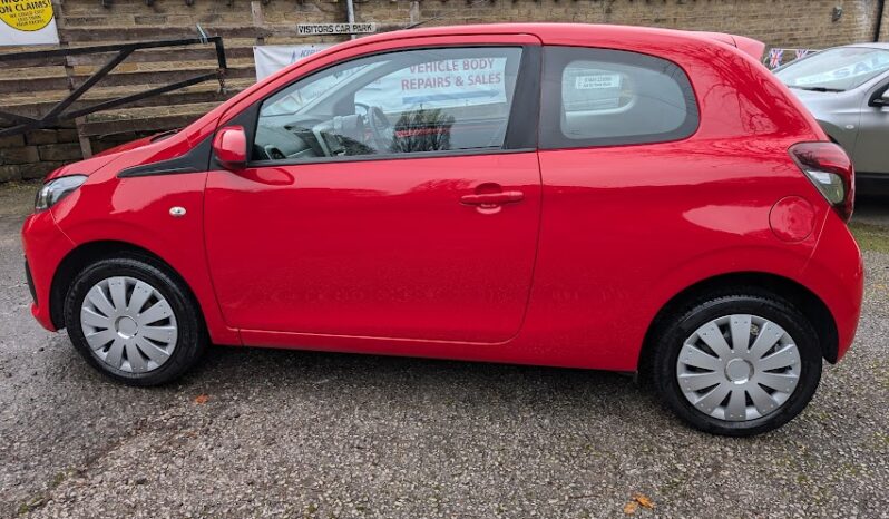 
								Used 2015 Peugeot 108 full									