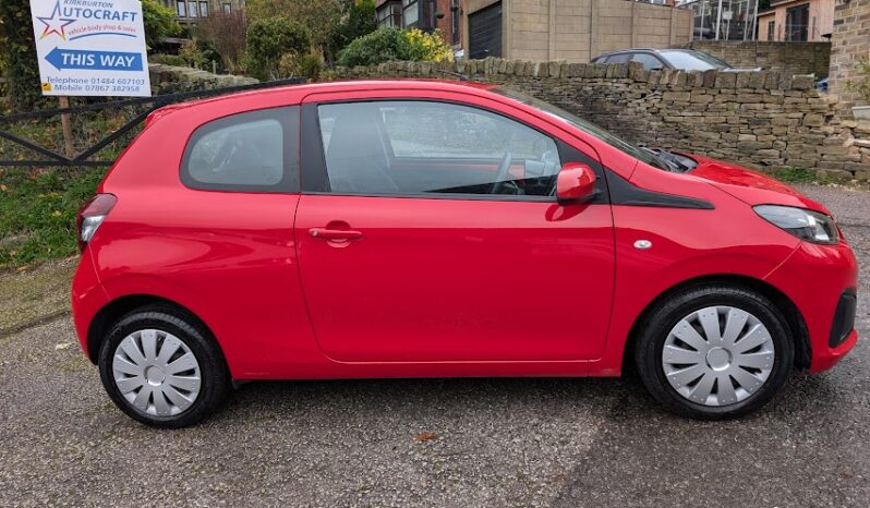 
								Used 2015 Peugeot 108 full									